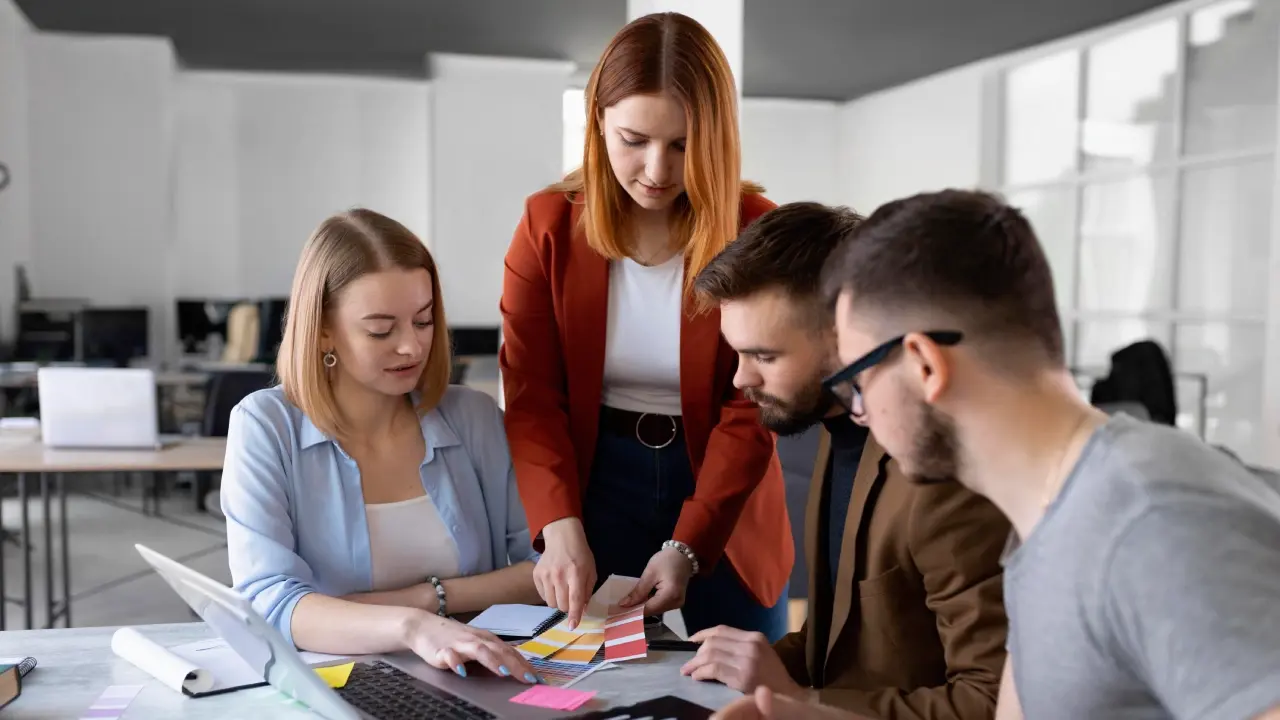 Servicio de marketing especializado en Hint Servicio de marketing especializado en Hint